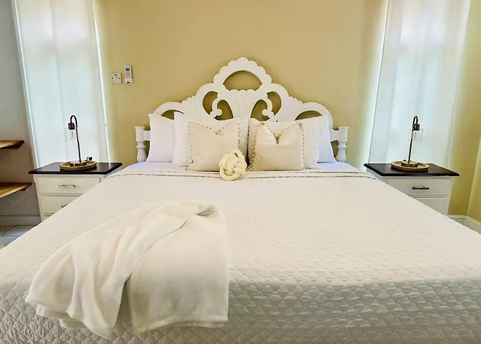 Apartment Falcon Islandview - Airport Pickup Available - 24security Montego Bay