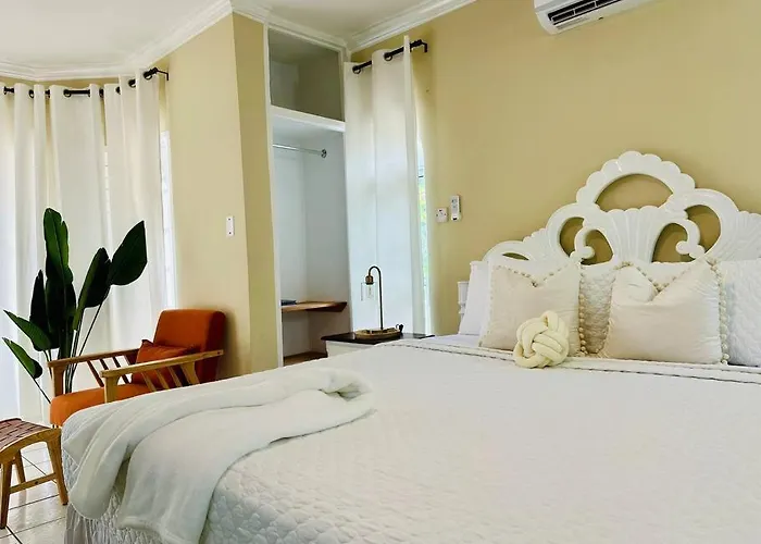 Falcon Islandview - Airport Pickup Available - 24security Apartment
