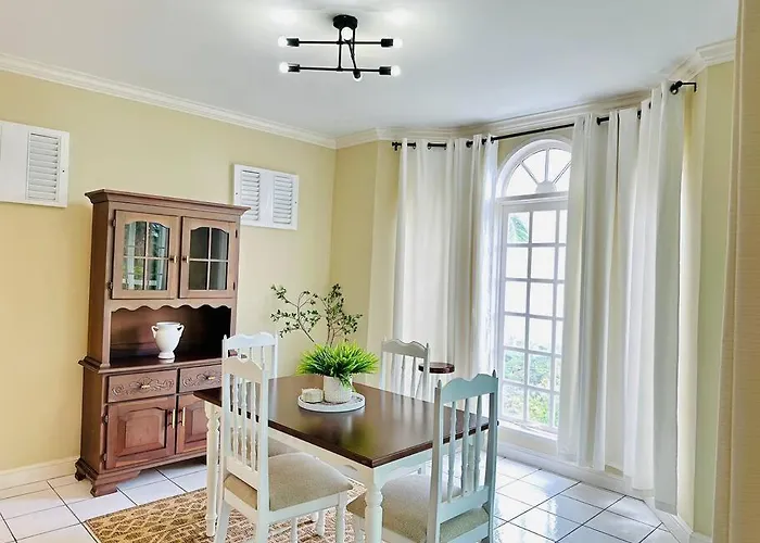 Falcon Islandview - Airport Pickup Available - 24security * Montego Bay